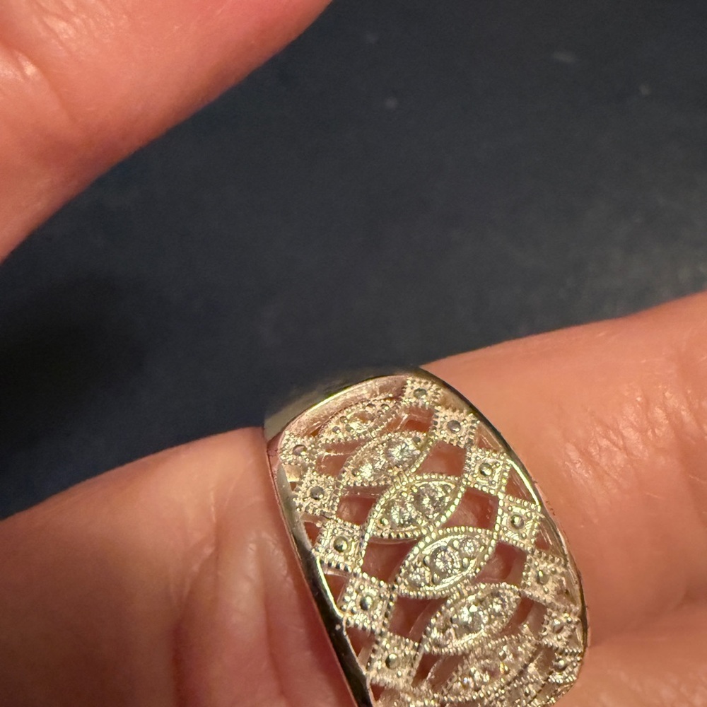 Silver Filigree Shield Ring - Silver - image 3